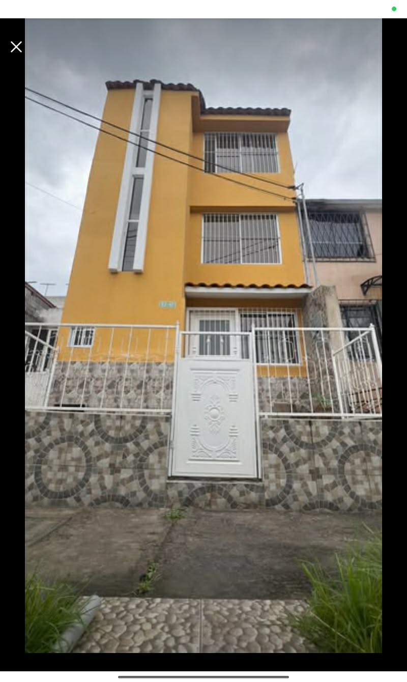 Casa en venta en Calderón, Pichincha