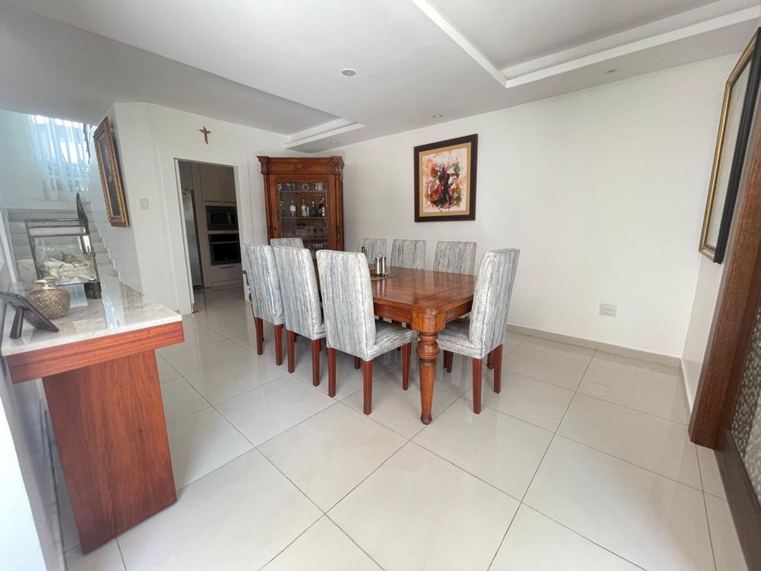 CASA EN VENTA URB. MIRASOL | KM 5.5 SAMBORONDÓN | 3 Habitaciones  | Sala de tv.  |  $298.000 — imagen 9