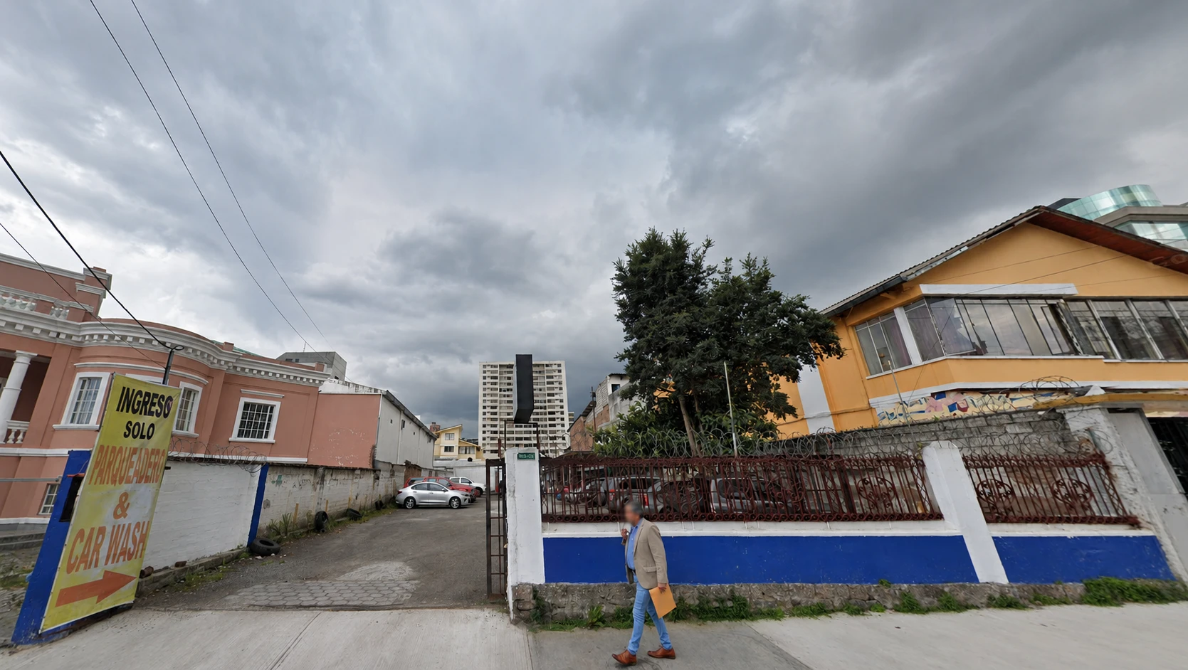 ESPECTACULAR TERRENO AV. ORELLANA QUITO — imagen 10
