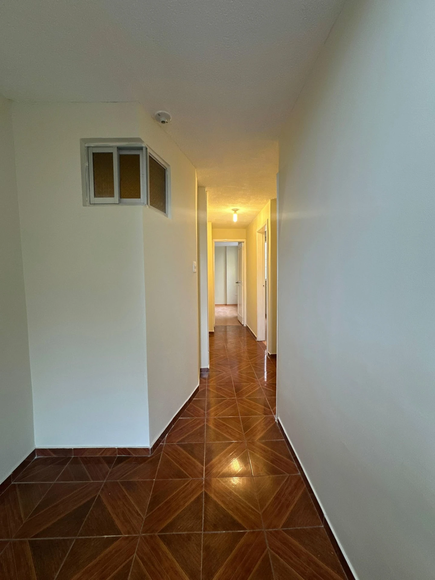 🏡 ¡Casa independiente de 3 pisos en venta – Calderón!  📍 Conjunto Privado Santa Marianita 2 — imagen 6