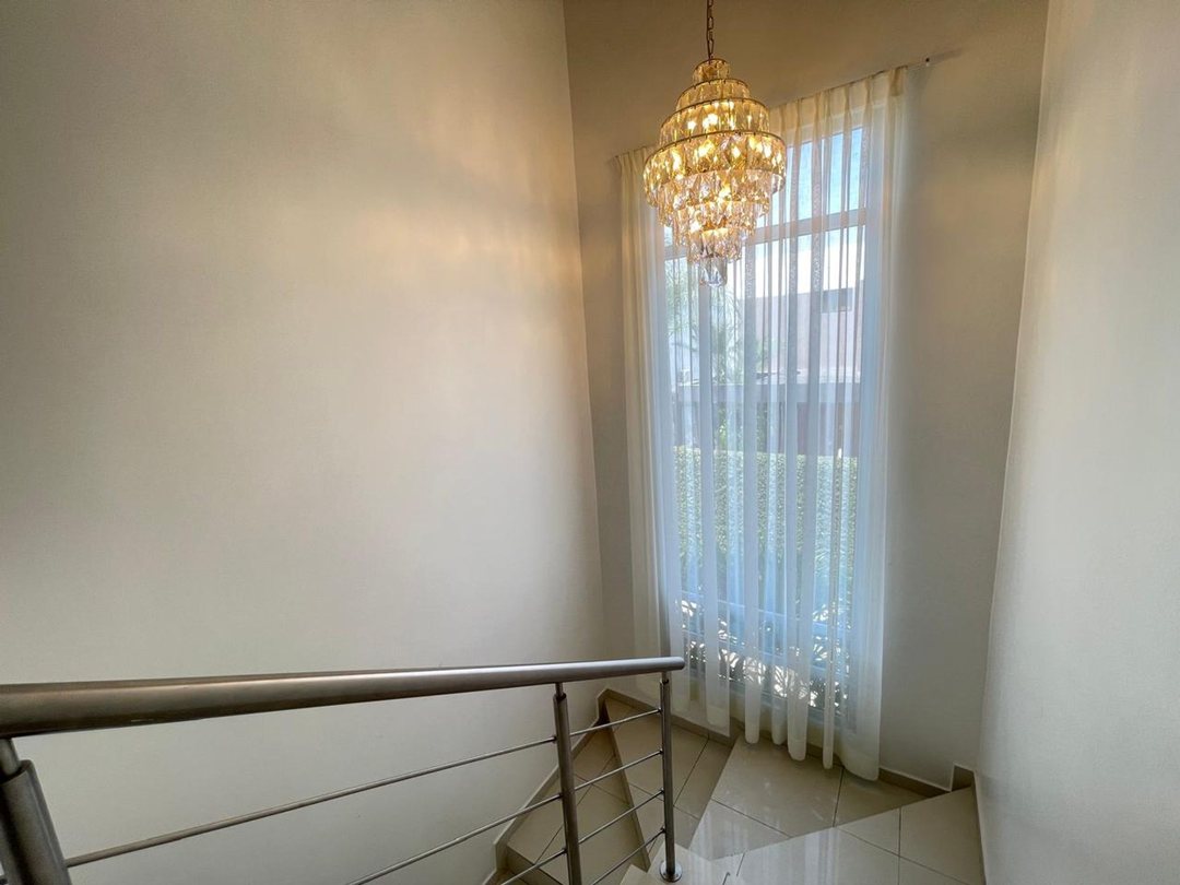 CASA EN VENTA URB. MIRASOL | KM 5.5 SAMBORONDÓN | 3 Habitaciones  | Sala de tv.  |  $298.000 — imagen 5