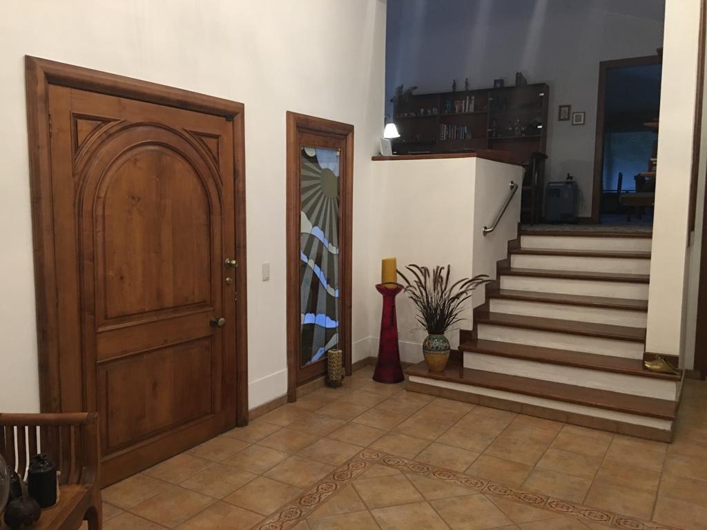 De Oportunidad! Casa de Lujo en Venta en Cumbayá con Piscina y Terreno de Más de 2000 m. Provincia de Pichincha — imagen 4