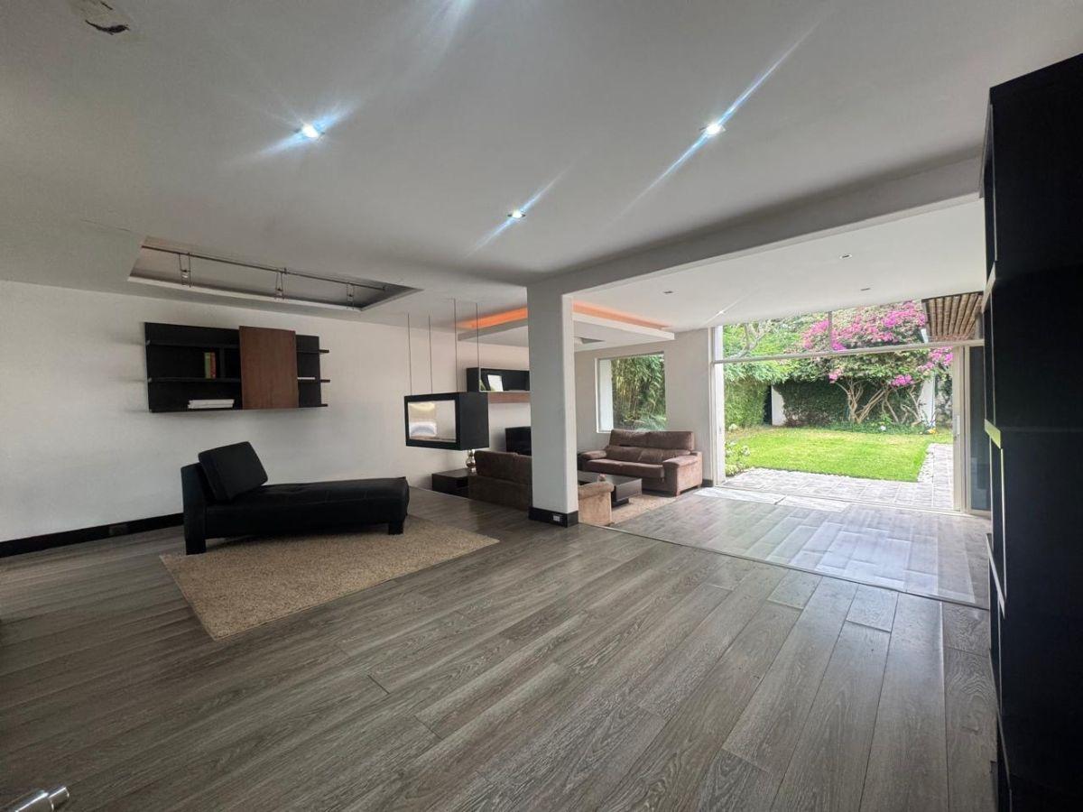 Casa en Venta en Tumbaco en Urbanización La Viña — imagen 10