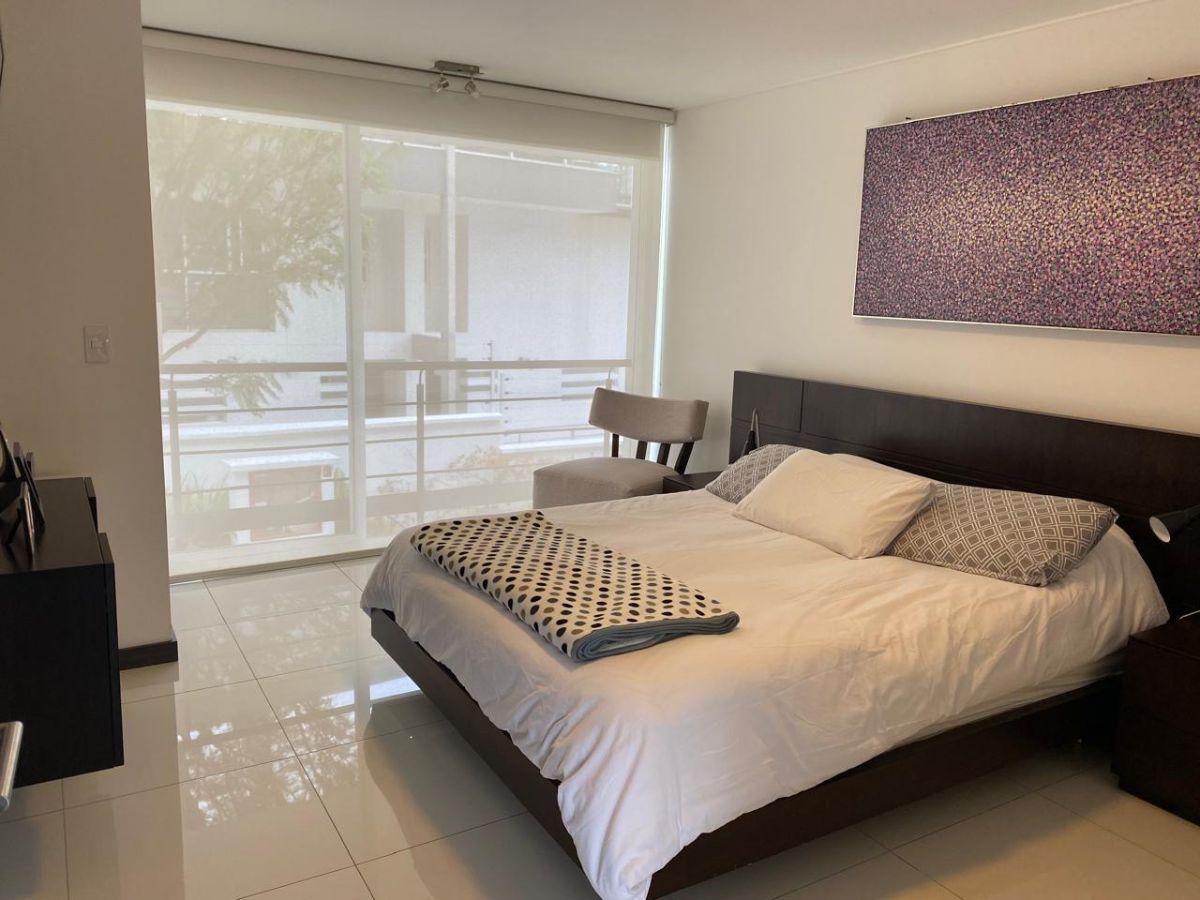Departamento Duplex con Jardín de 126 m² con 2 Recámaras en Venta en San Patricio de Cumbayá — imagen 6