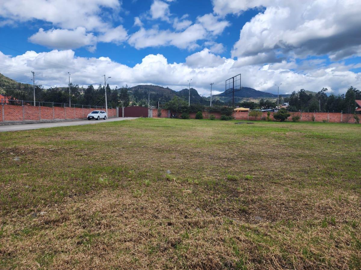 Terreno Plano en Venta Dentro de Urbanización en Challuabamba, Azuay — imagen 8