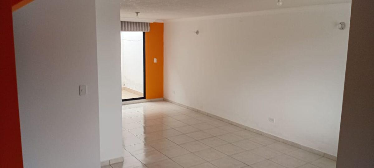 Casa de Venta o Renta Precio de Oportunidad de 3 Plantas Sector Pusuqui — imagen 10