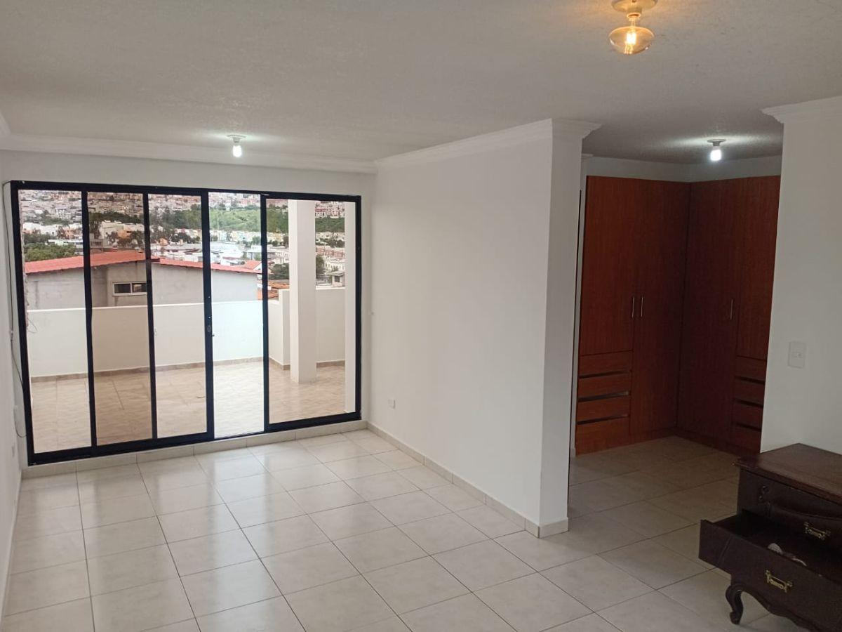 Casa de Venta o Renta Precio de Oportunidad de 3 Plantas Sector Pusuqui — imagen 9