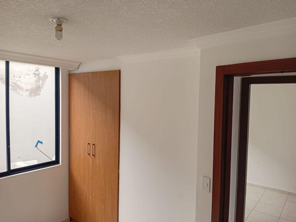 Casa de Venta o Renta Precio de Oportunidad de 3 Plantas Sector Pusuqui — imagen 3