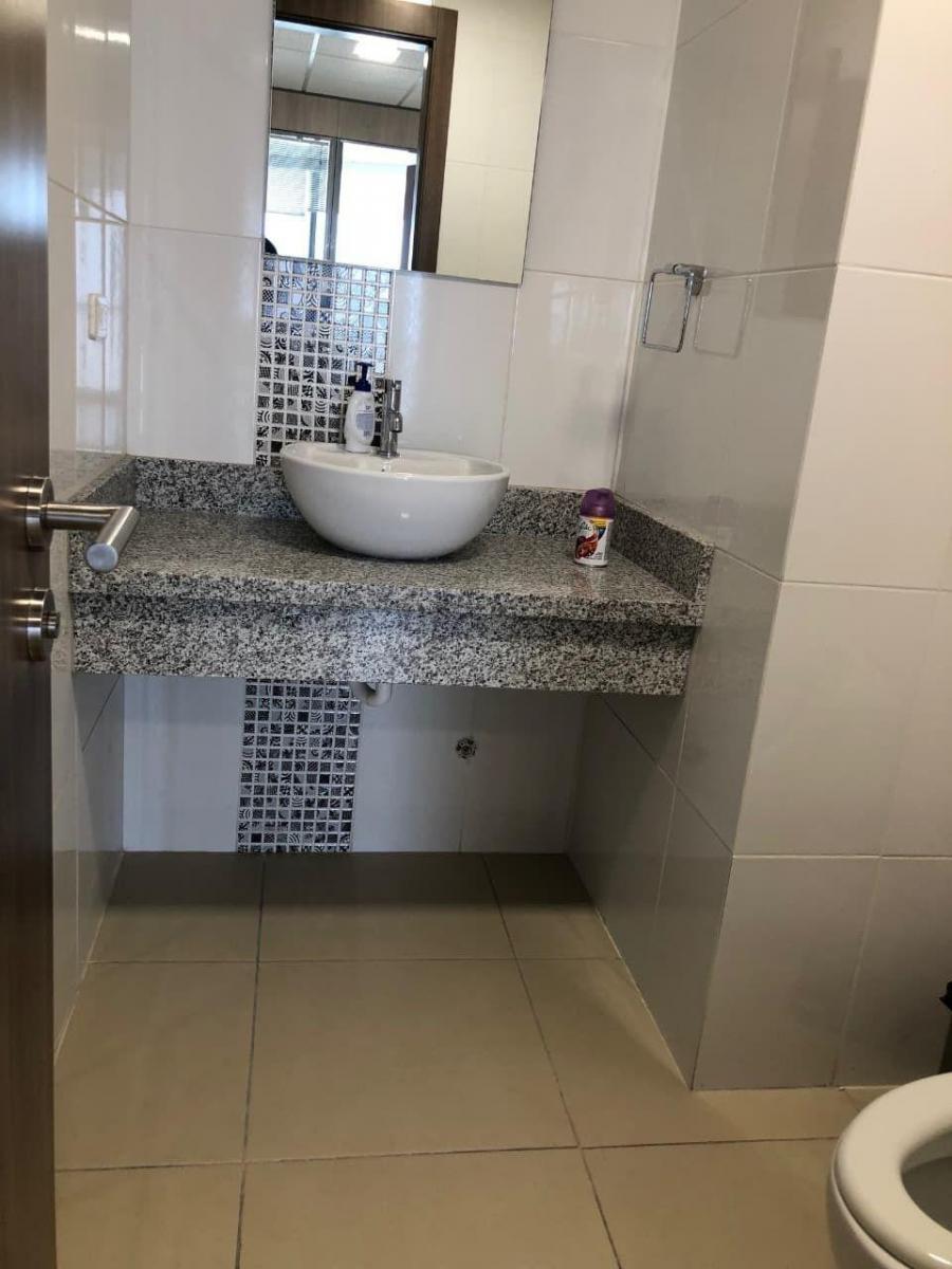 En Venta Oficina 166 m² - Edif. Emporium, Puerto Santa Ana, Guayaquil, Guayas — imagen 4