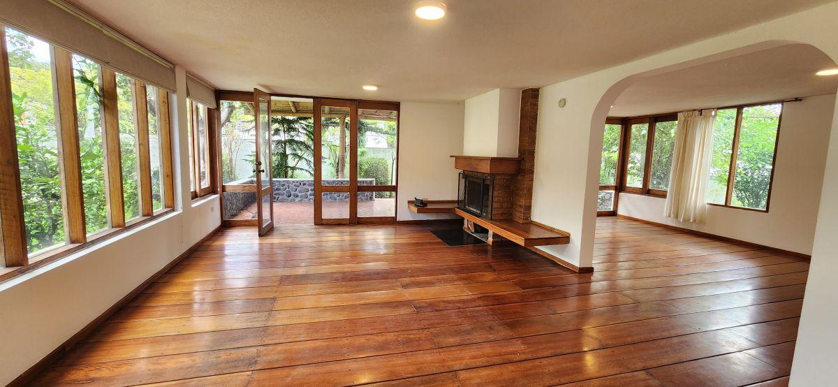 Encantadora Casa Rustica de Venta en Jacaranda — imagen 9