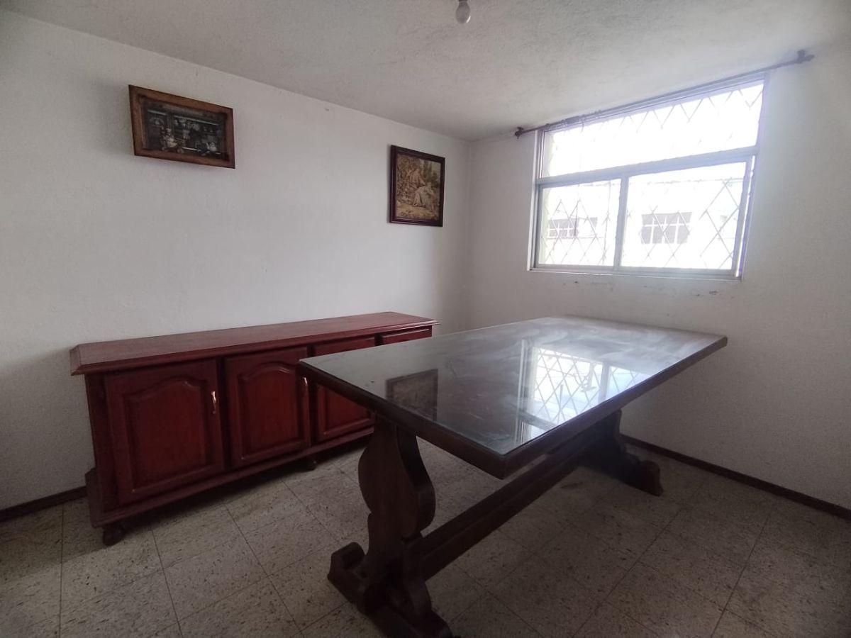 Casa Rentera con Amplia Construcción en Solanda. Provincia de Pichincha — imagen 6