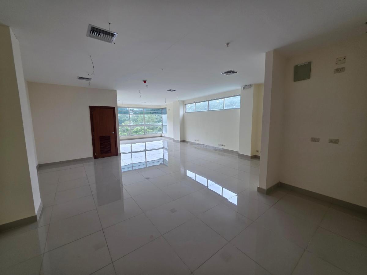 Vendo Oficinas de Estreno en Kennedy Norte, Elegantes, Modernas con Seguridad 24/7, Guayas — imagen 7
