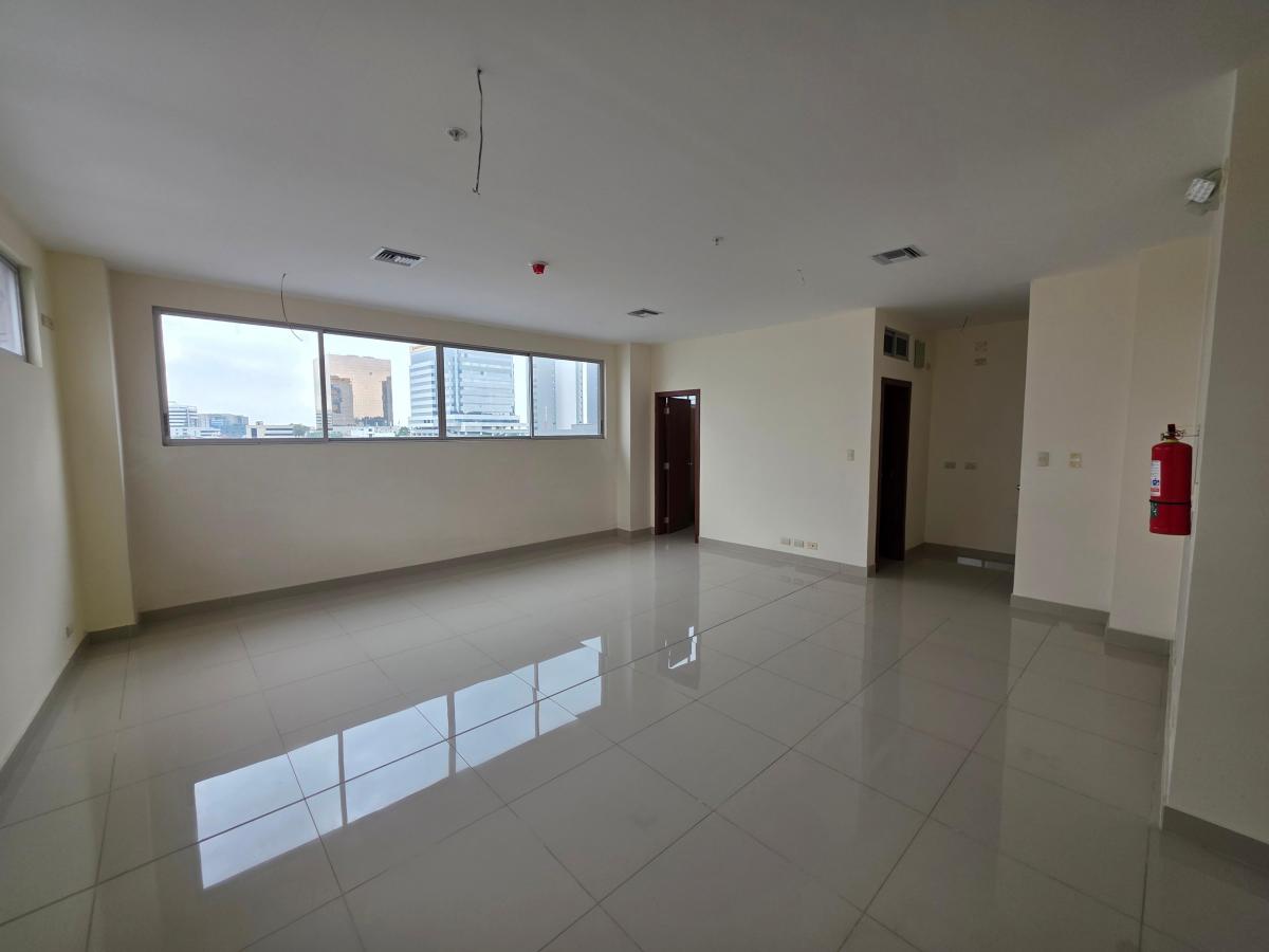 Vendo Oficinas de Estreno en Kennedy Norte, Elegantes, Modernas con Seguridad 24/7, Guayas — imagen 6