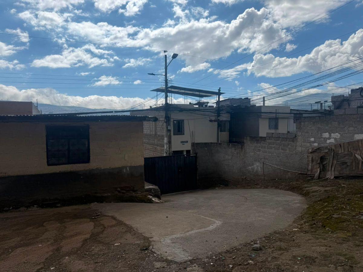 ️ Ponceano Bajo | 1.200 m² Para Inversión y Rentas Futuras — imagen 2
