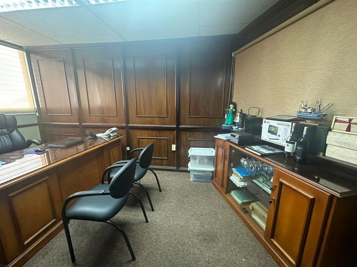 Venta de Oficina en El Centro de Guayaquil Tulcan y Quisquis Edificio Ramsa, Guayas — imagen 10
