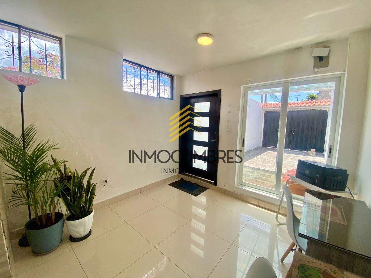 Casa de Una Planta + Suite Independiente – Sector La Kennedy, Quito — imagen 5