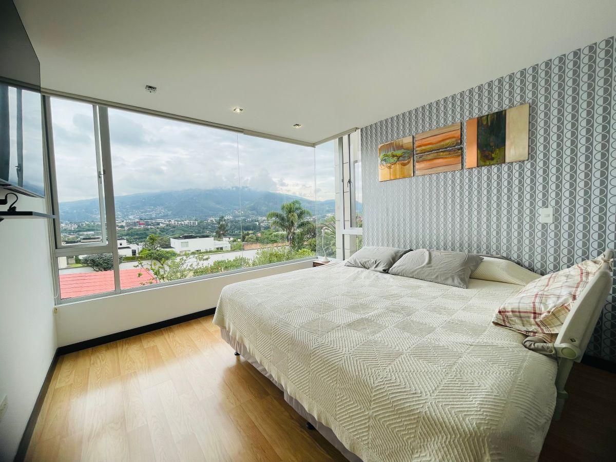 Casa con 3 Recámaras en Venta, 226 m² en Cumbayá — imagen 5