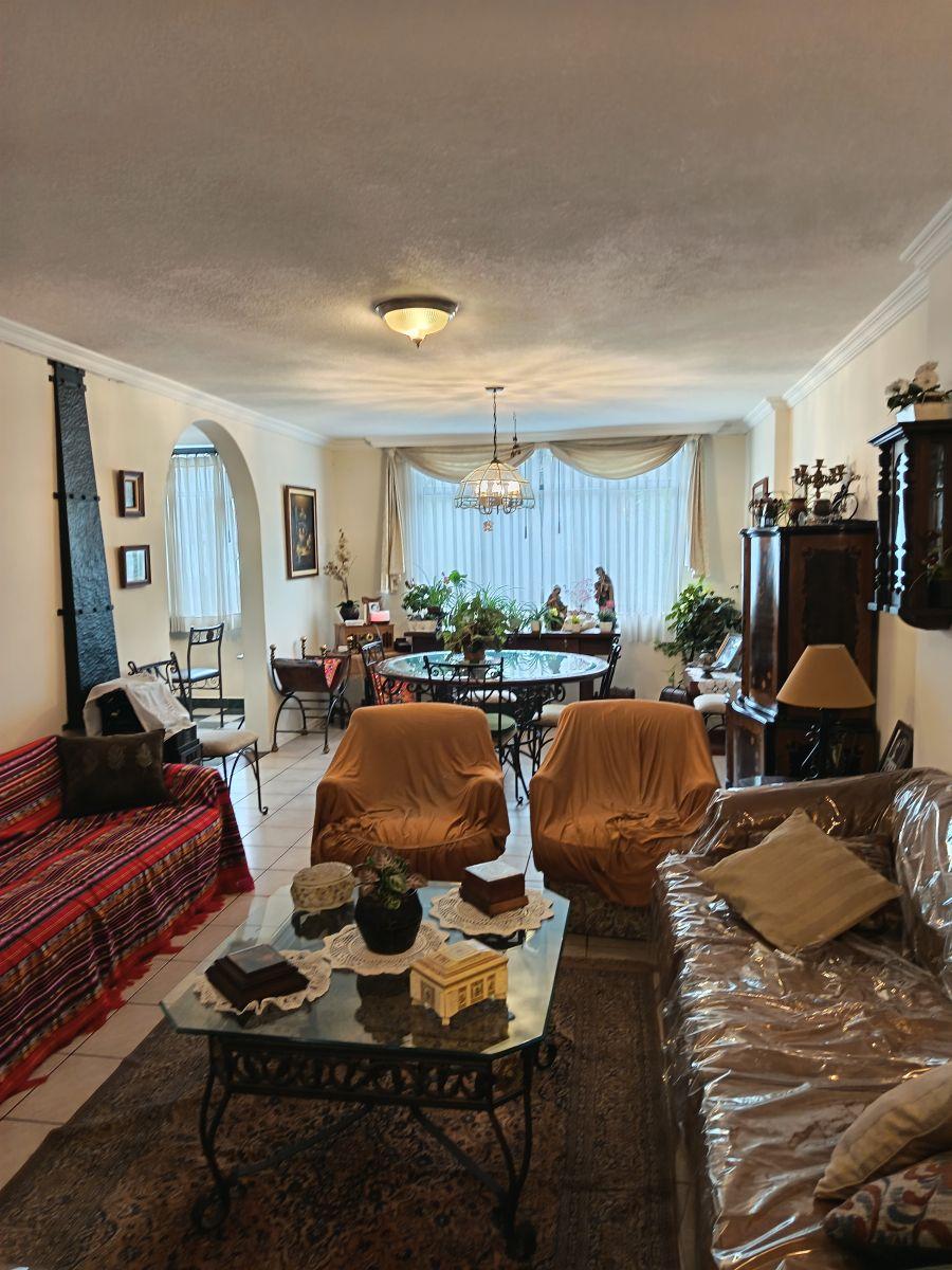 Casa Rentera y Comercial en Venta – Jorge Juan y Mariana de Jesús — imagen 10