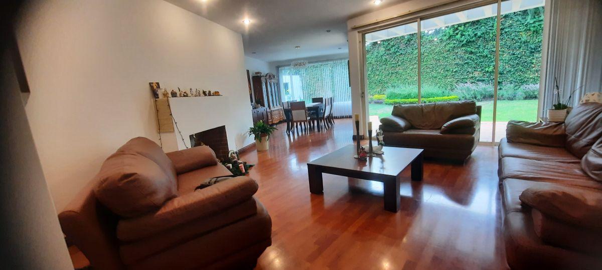 Vendo Casa Confortable Mas Suite, 385 m Cuadrados en Cumbaya — imagen 5