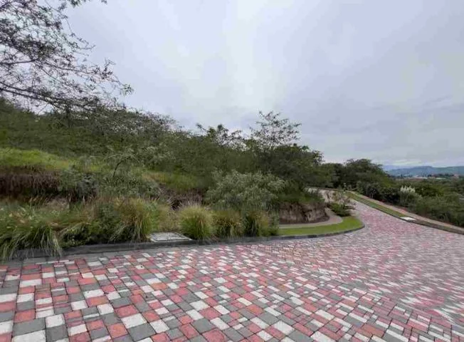 Terreno en venta en Tumbaco — imagen 3