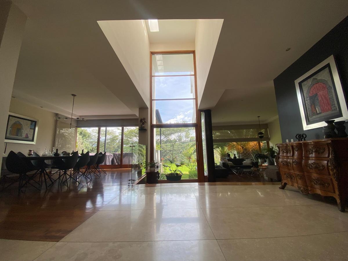 Vendo Fabulosa Casa en Rancho San Francisco 980 m² Terreno, 582 m² Construcción — imagen 10