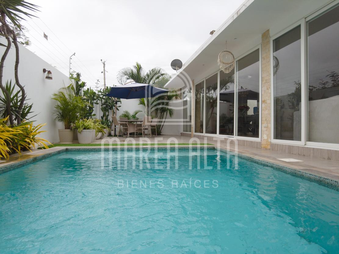 Casa con Piscina a Pasos del Mar en Salinas — imagen 10