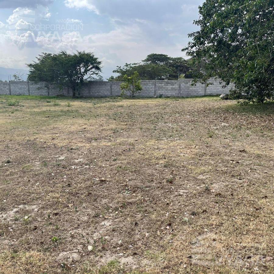 Puembo - Sector El Avión, Terreno 2.500 m² en Venta — imagen 2