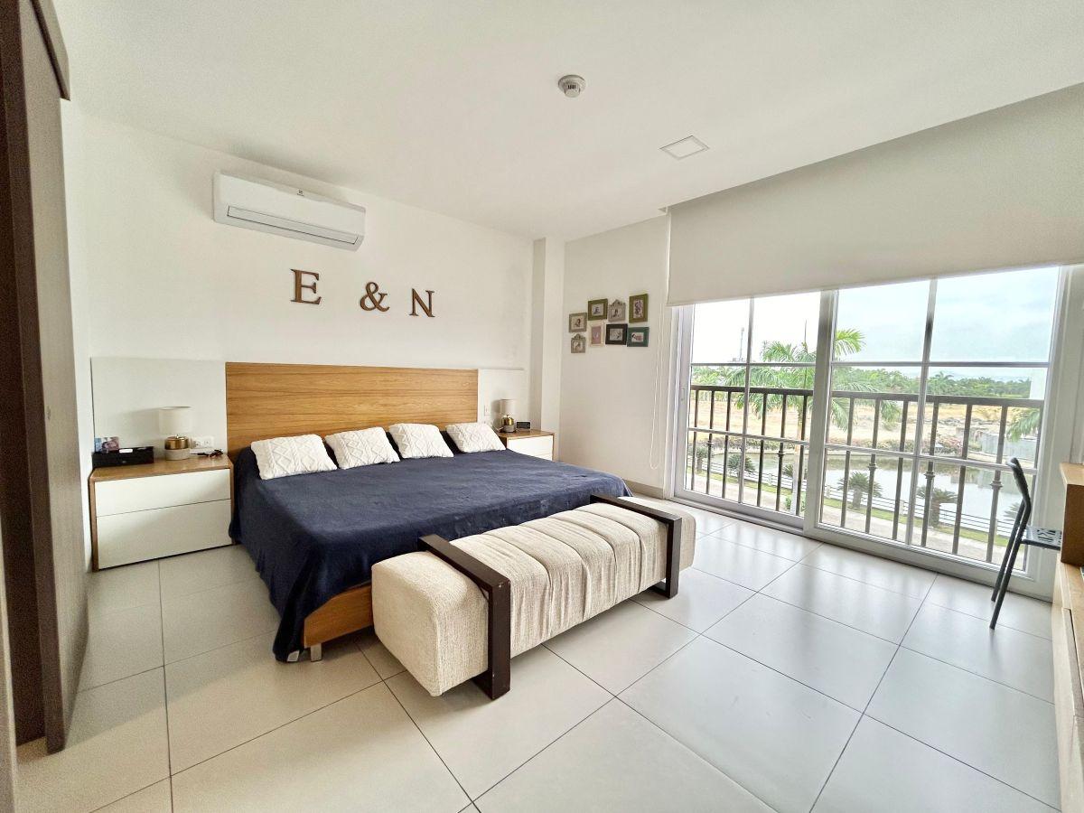 Mocolí - Puerto Mocolí Departamento Vista Al Lago en Venta, Guayas — imagen 6