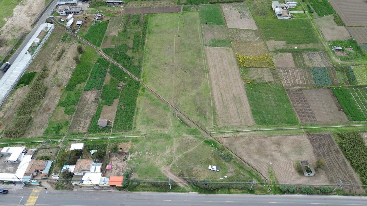 Terreno en Norte de Ambato, Tungurahua — imagen 8