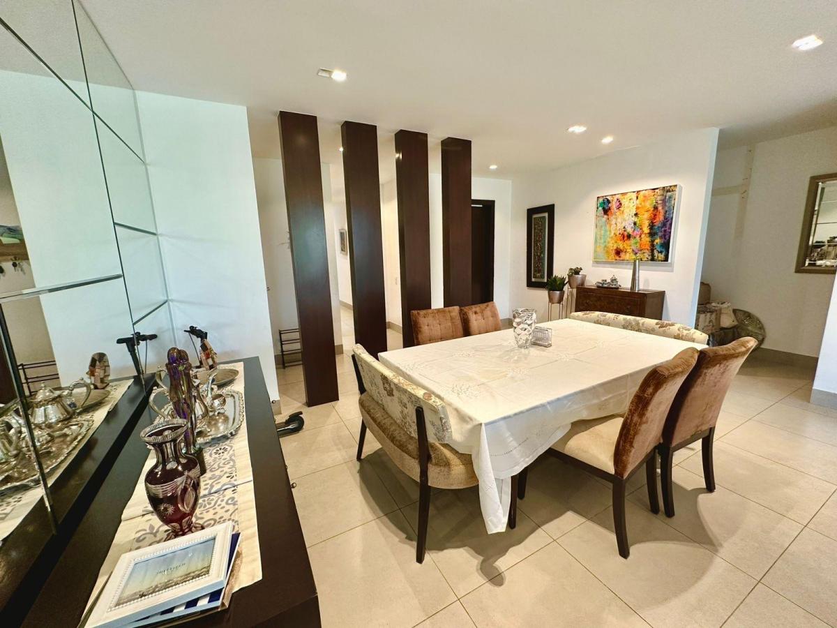 Lindo Departamento con Amplia Terraza Cerca de Todo, Guayas — imagen 8