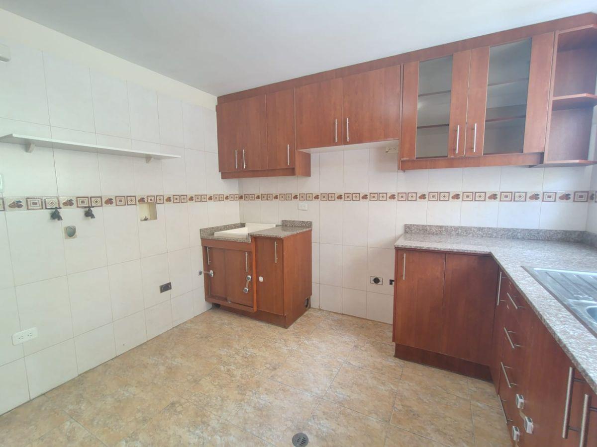 En Venta Departamento, Sector Ponceano Alto — imagen 5