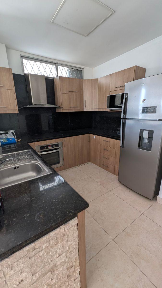 Vendo Dpto Colinas de Los Ceibos con Patio, Guayas — imagen 9