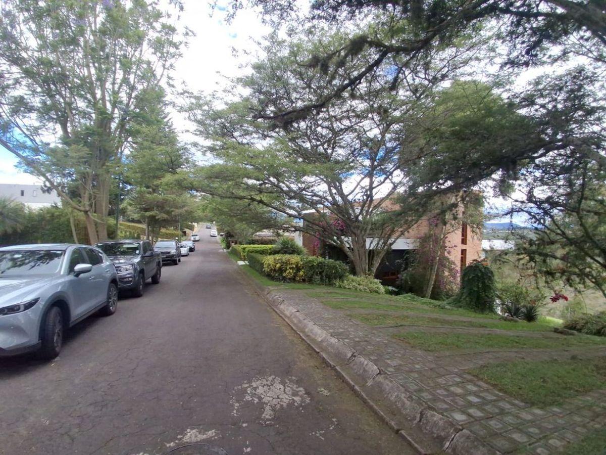 Terreno de 1819 m² en Venta en Puembo con Áreas Verdes — imagen 6