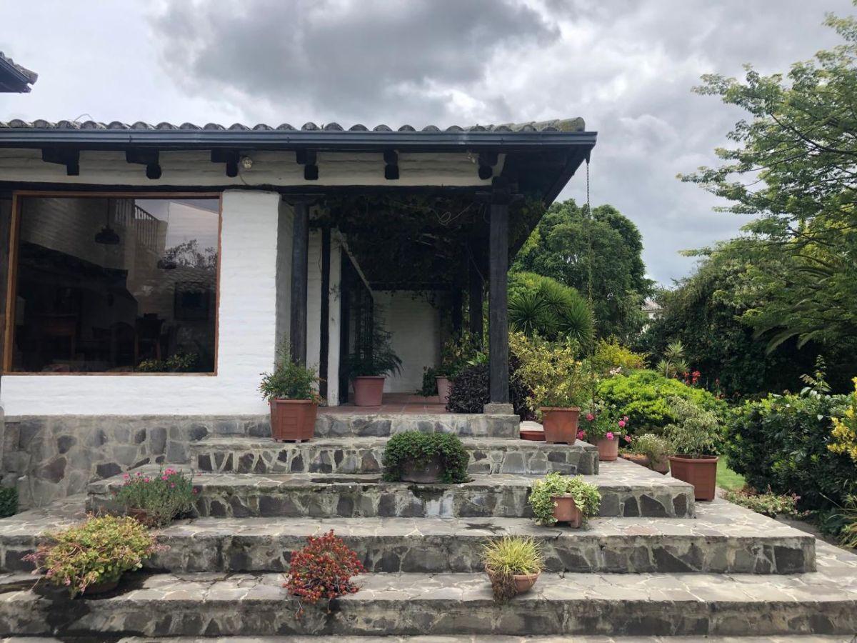 Hermosa Casa en Venta en Pakakuna Gardens — imagen 6