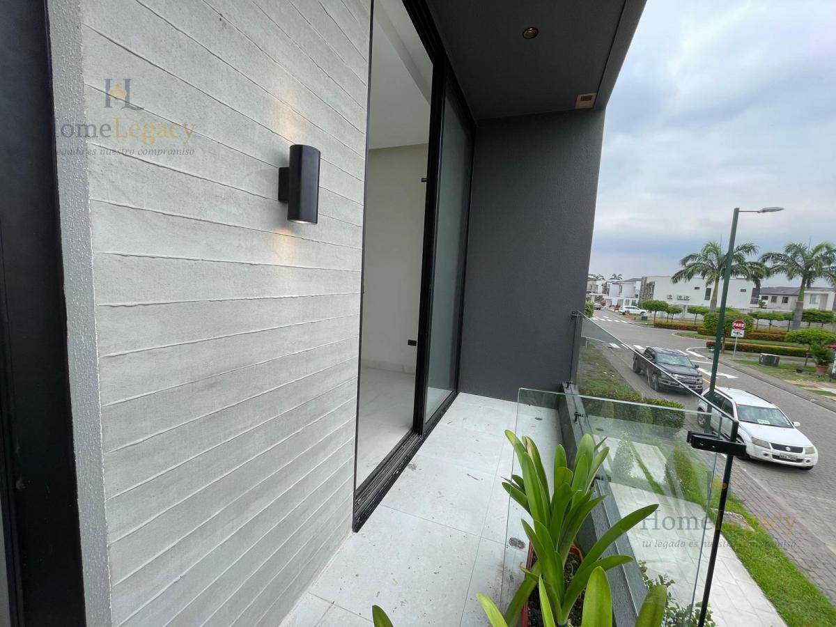 Venta de Casa en Proyecto – Isla Celeste Exclusiva en Samborondón Am, Guayas — imagen 9