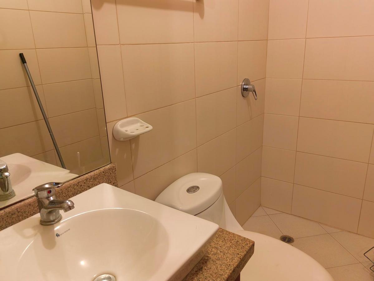 Departamento de Venta en Puerto Santa Ana, Frente Al Río, 2 Parqueos. Guayas — imagen 2