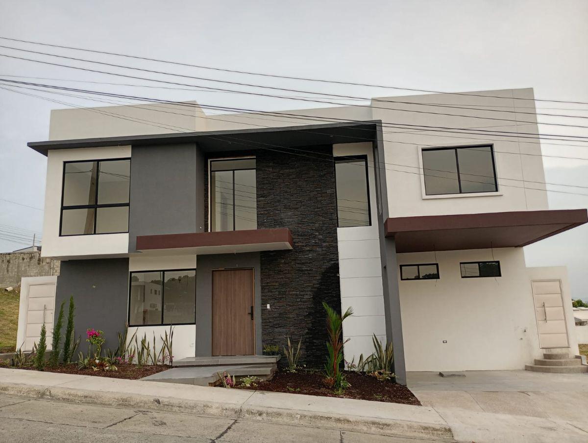 Vendo Exclusivo Proyecto en El Condado, Av Leon Febres Cordero, Dormitorio en Planta Baja, Guayas — imagen 9