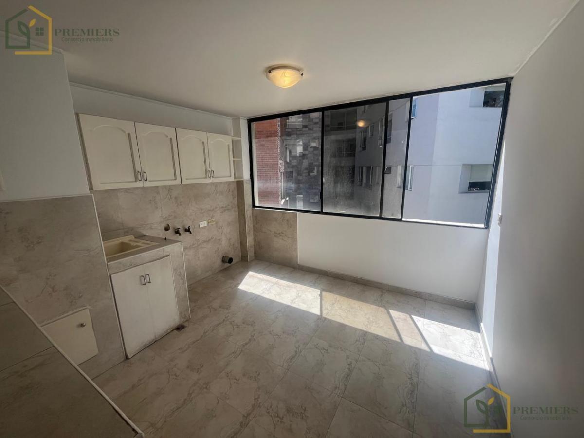 Departamento de Venta en Av González Suárez — imagen 6