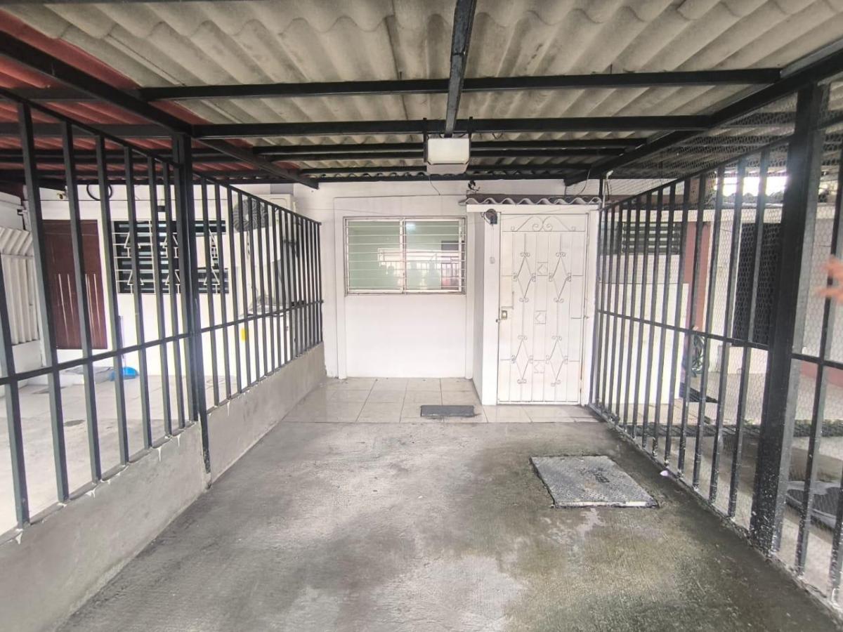 Venta de Suite, Urdesa Norte, Guayaquil Norte Karr, Guayas — imagen 10