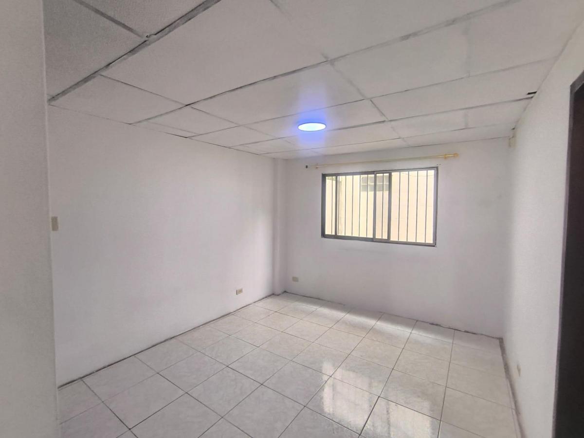 Venta de Suite, Urdesa Norte, Guayaquil Norte Karr, Guayas — imagen 3