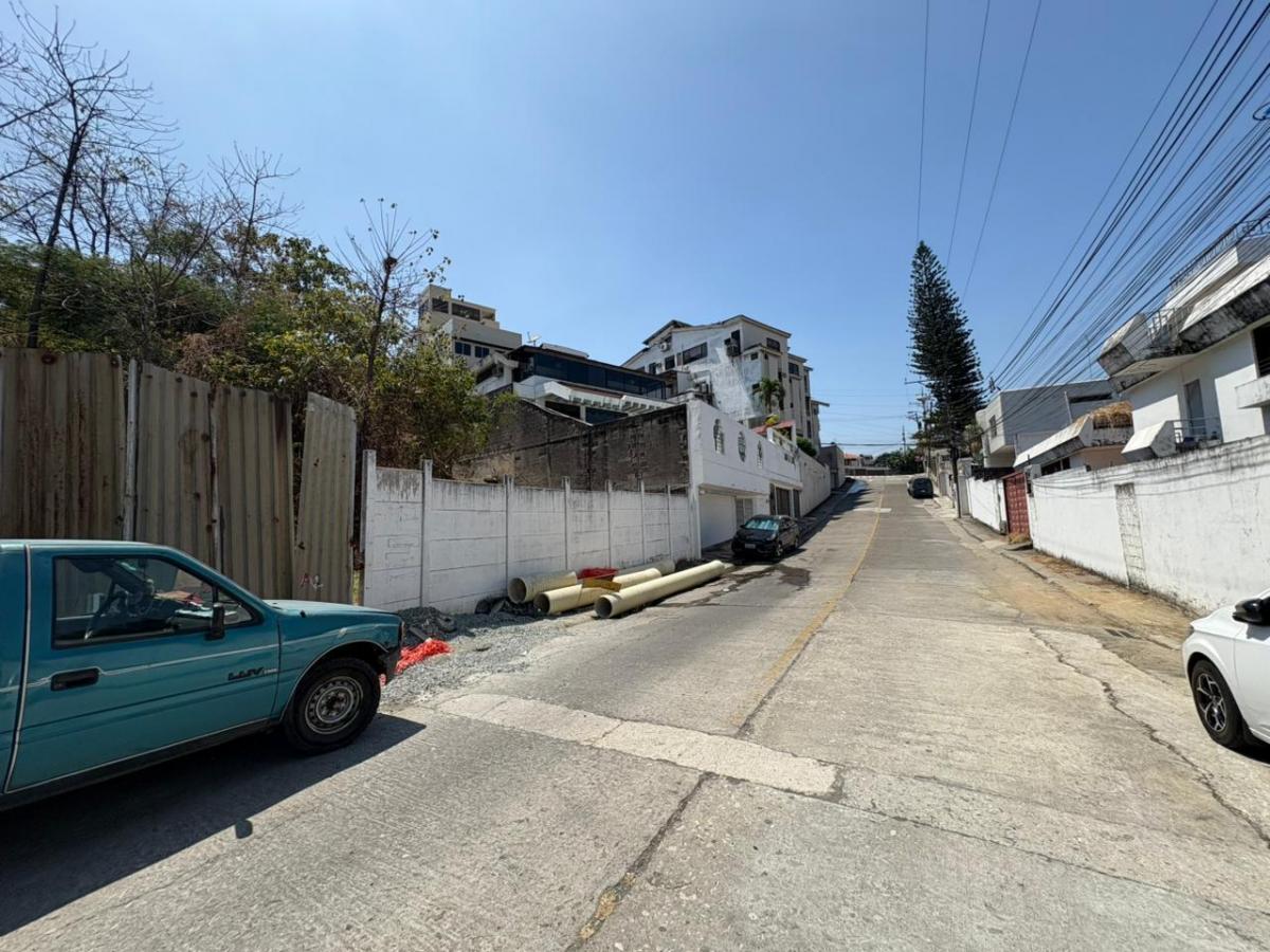 Terreno en Venta en Lomas de Urdesa, Chrc, Guayas — imagen 6