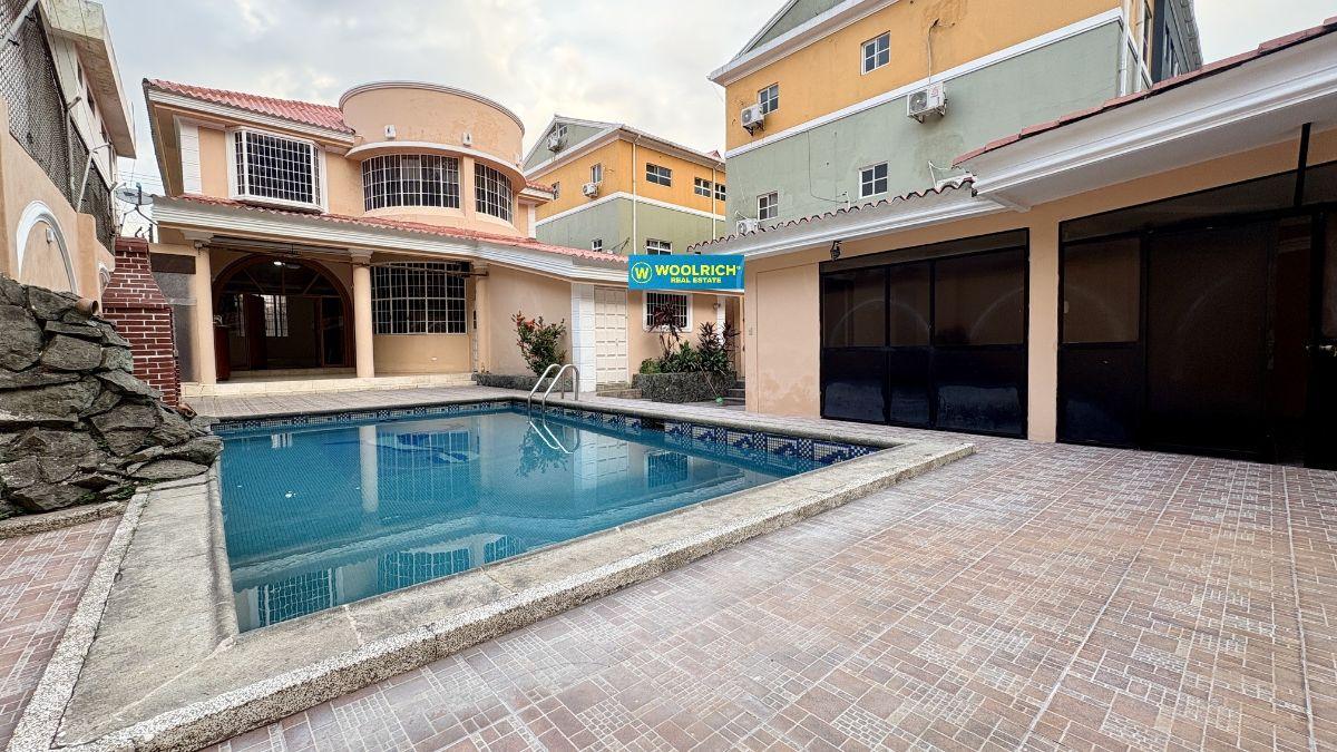 Kennedy Norte, Vendo Casa, 3 Dorm, Piscina, Frente a 2 Calles, 420 m², Guayas — imagen 10