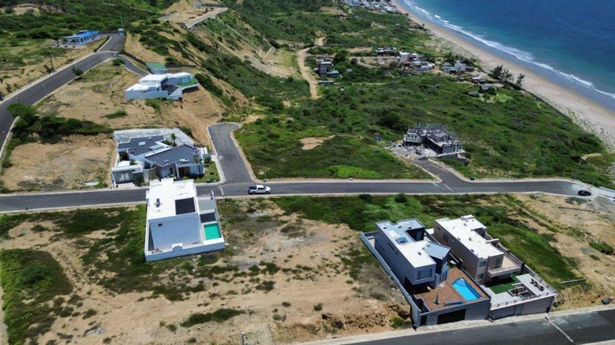 Terreno de Venta en Playa Alta Manta Manabi, Manabí — imagen 7
