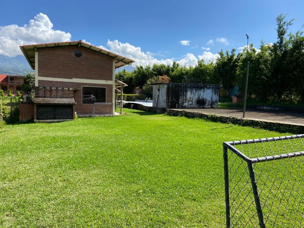 Terreno en Venta con Casa de Eventos, Yunguilla, Azuay — imagen 7