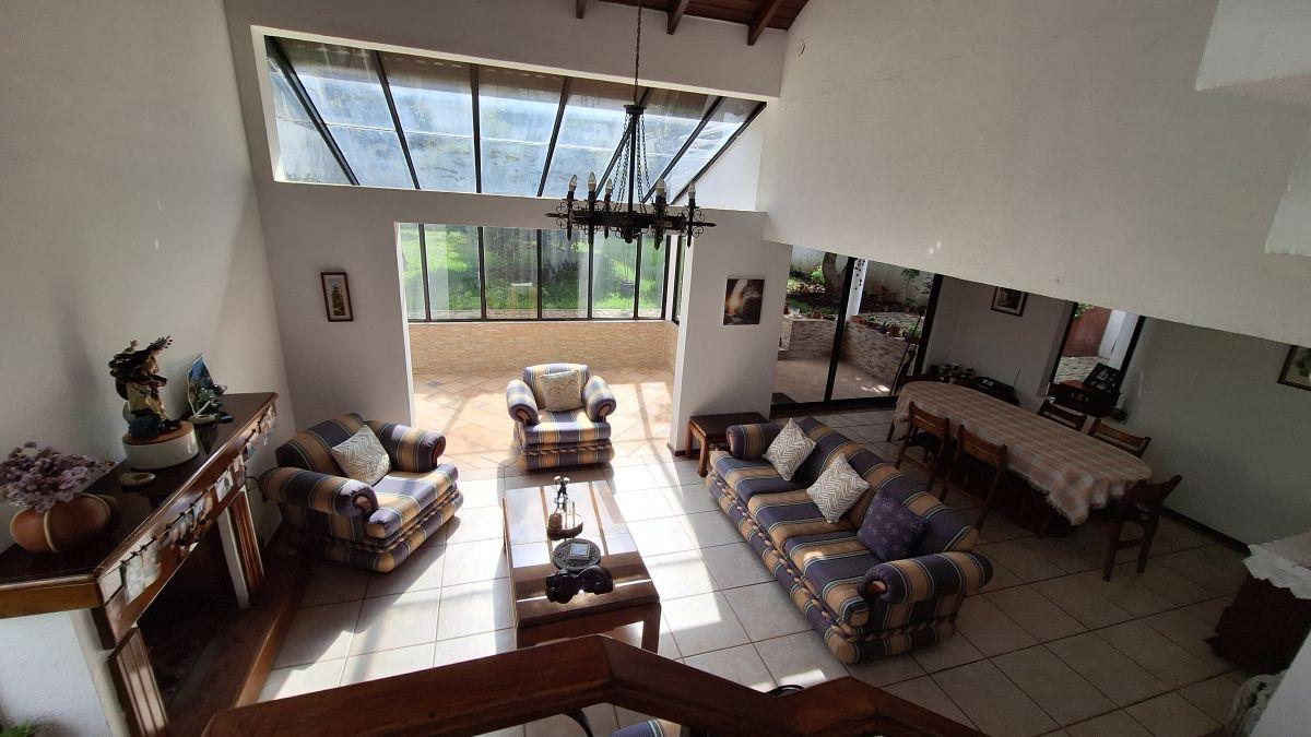 Venta Casa 5 Dorm Mas Estudio Conjunto Cerrado Cumbaya — imagen 10