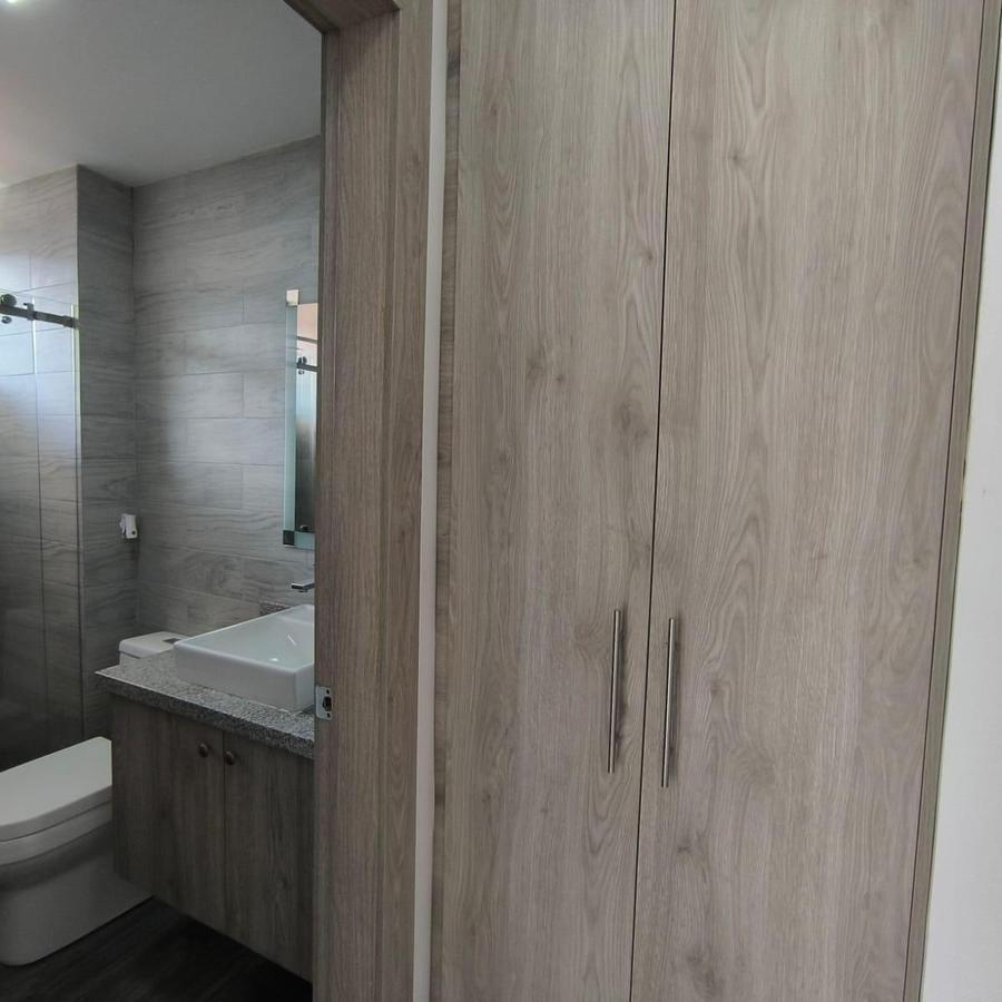 Venta Departamento en Cumbaya, Dos Habitaciones, con Terraza — imagen 7
