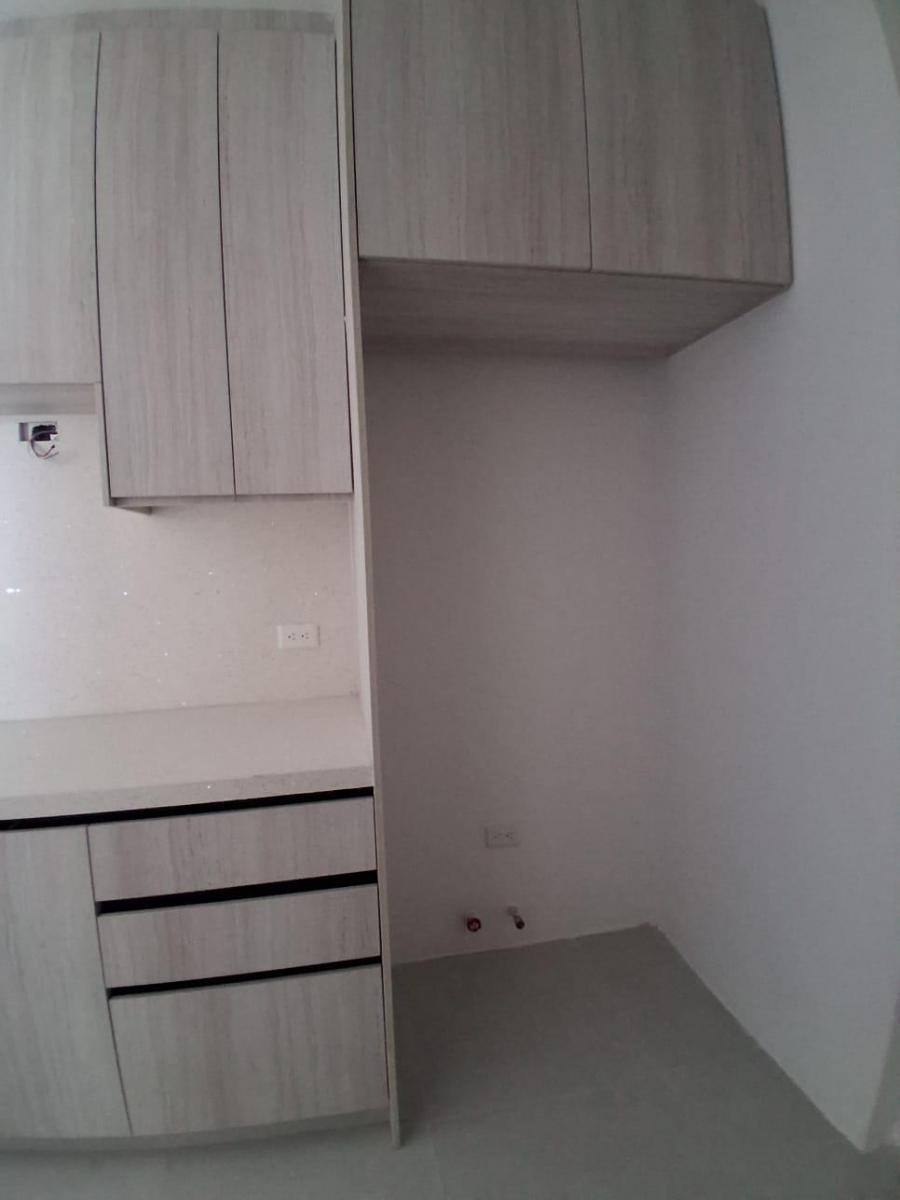 Vendo Departamento de Estreno en Vizcaya 2 Samborondon, Guayas — imagen 6