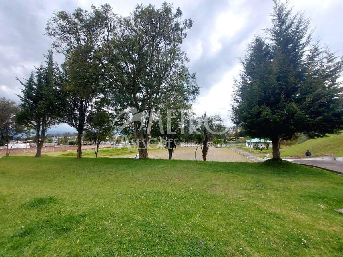 Terreno 3.3 Hectáreas de Venta en Autopista General Rumiñahui — imagen 8