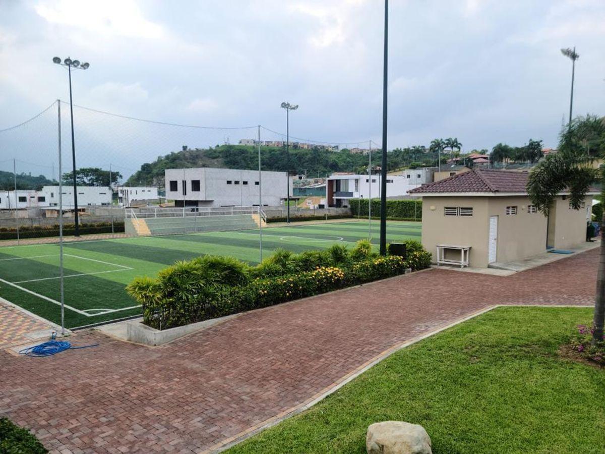 Terreno Esquinero en Venta Condado de Vicolinci a - Marín, Guayas — imagen 2