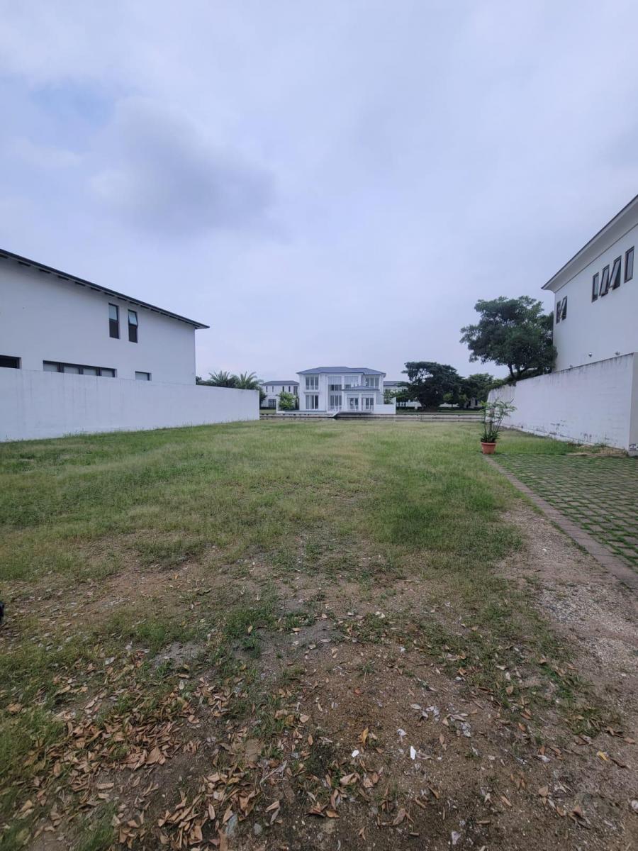 Terreno Frente Al Lago en Venta en Lagos del Batán | 731 m² | Urbanización Exclusiva Samborondón, Guayas — imagen 9
